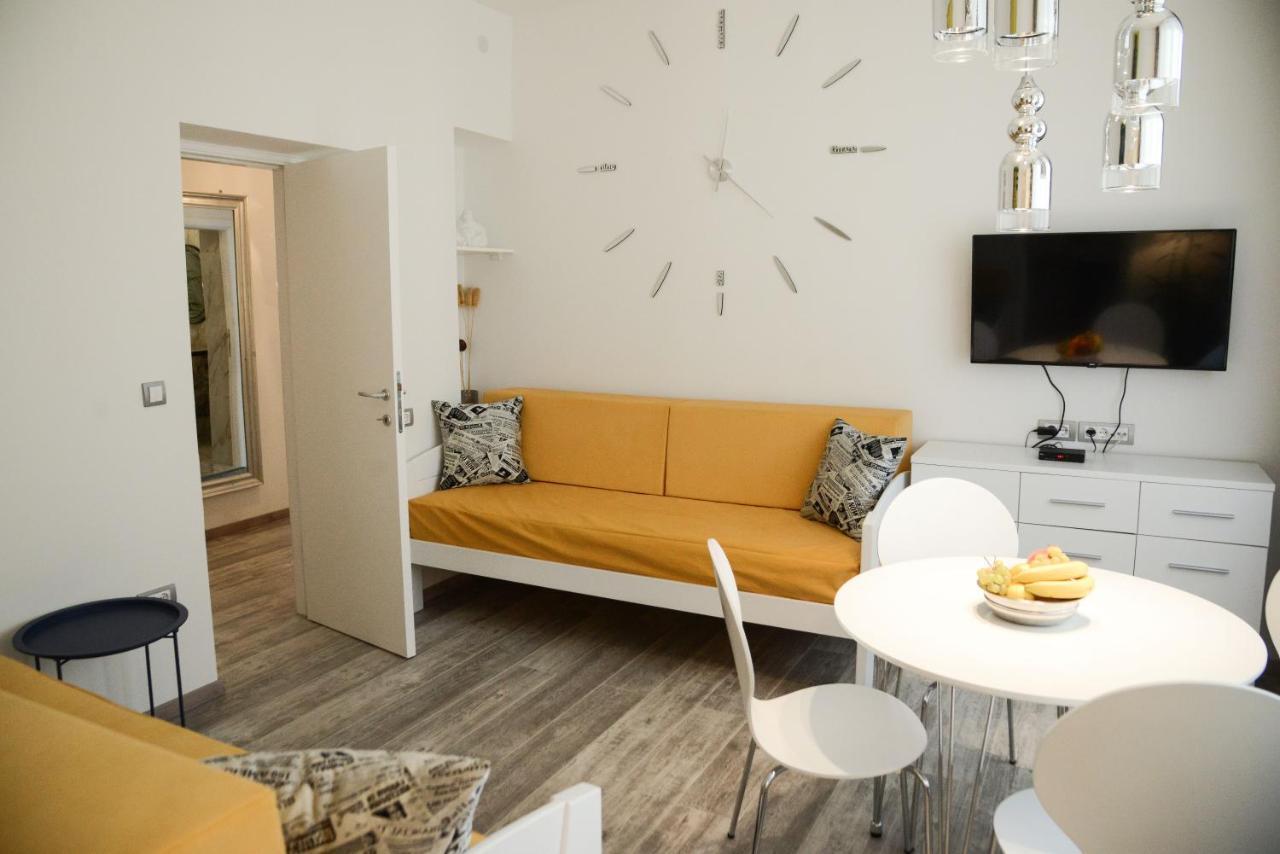Crystal-Modern Apartment In The Center Of Novi Sad Exterior foto